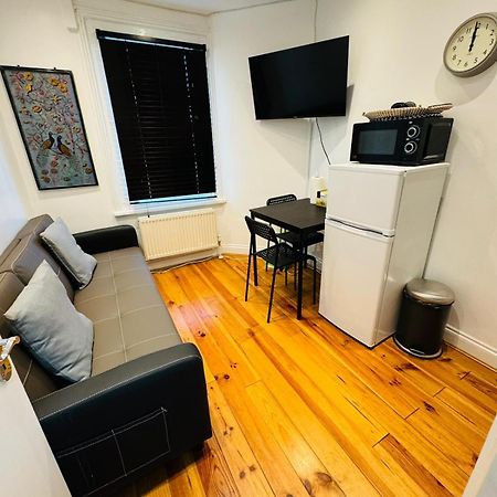 Appartement Notting Hill Guest Flat à Ealing Chambre photo